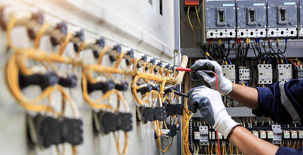 Professional Electrician technician working in Clinton, WA
